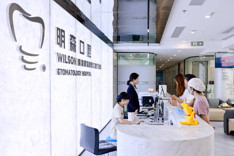 成都比较好口腔牙齿矫正医院怎么选？看这三点