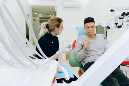 洗牙想吐_我想洗牙_洗牙想吐怎么办